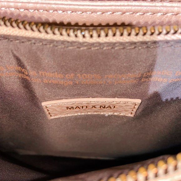 Matt & Nat Vegan Pebbled Leather Crossbody Purse - Picture 7 of 7